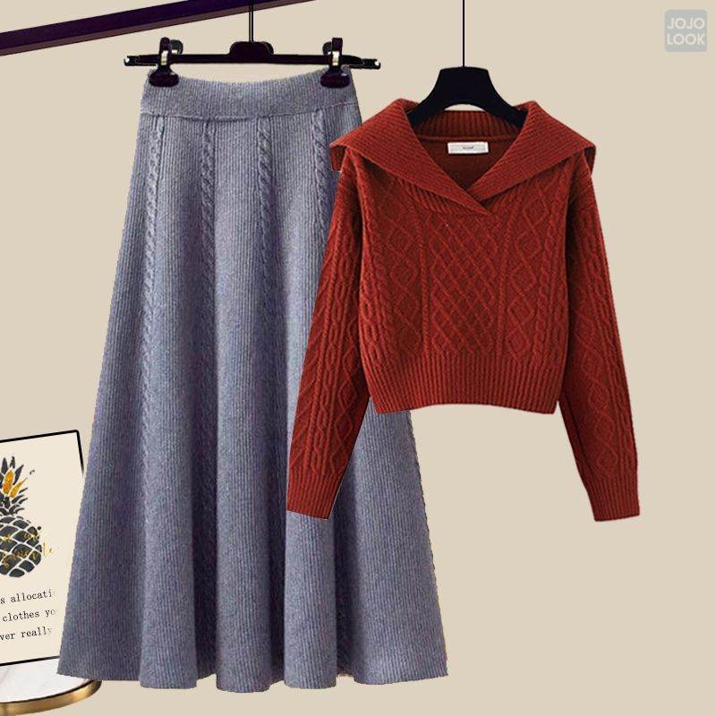 レッド/セーター+グレー/スカート
