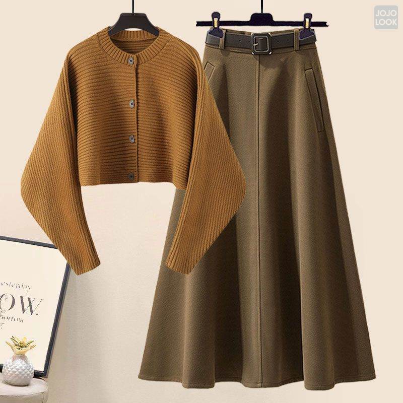 コーヒー/セーター+グリーン/スカート