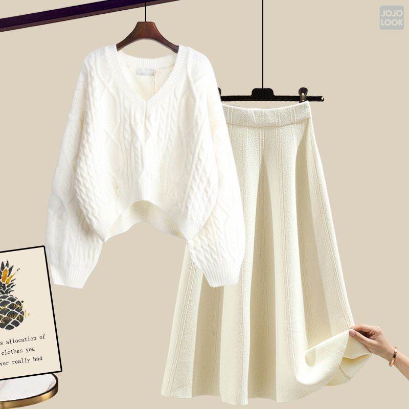 ホワイト/セーター＋アプリコット/スカート
