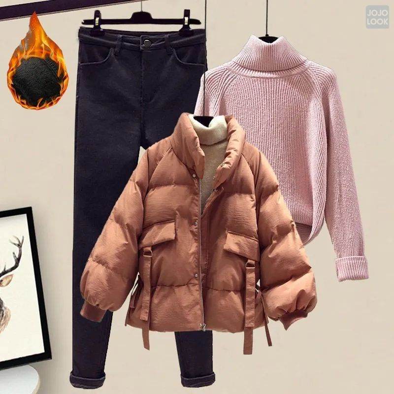 ピンク/ニット.セーター+ブラウン/中綿コート+ブラック/パンツ