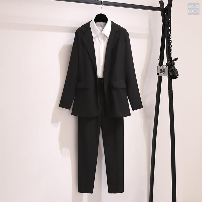 ブラック/スーツ+ブラック/カジュアルパンツ